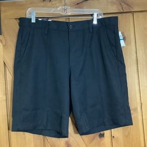 NWT Izod golf shorts 35